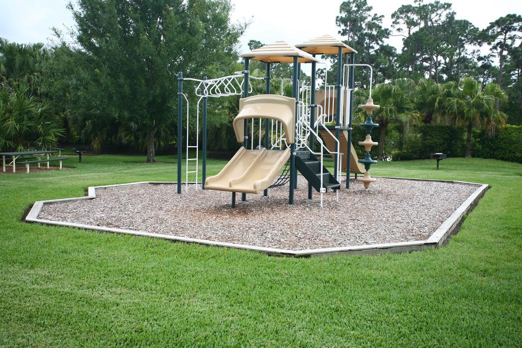 Perfect Drive Vacation Rentals Port St. Lucie 外观 照片